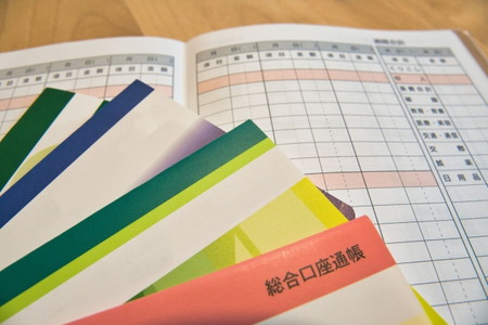 共通口座で家計管理
